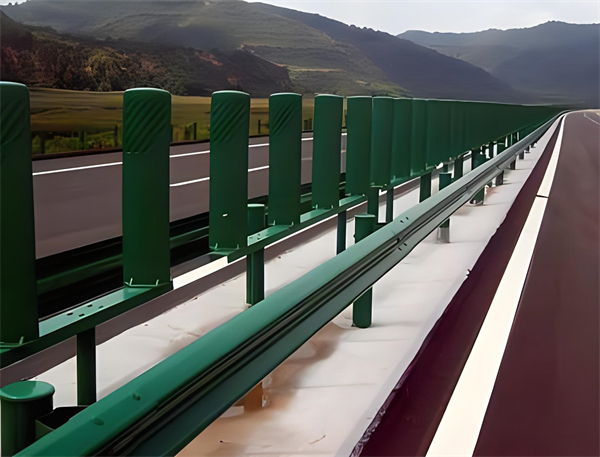 保定三波护栏板在高速公路的应用